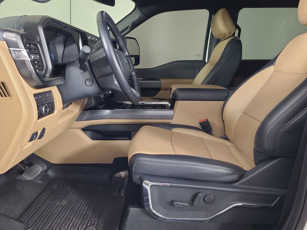 Used 2024 Ford F450 Lariat w/ Lariat Ultimate Package AWD/4WD image 19