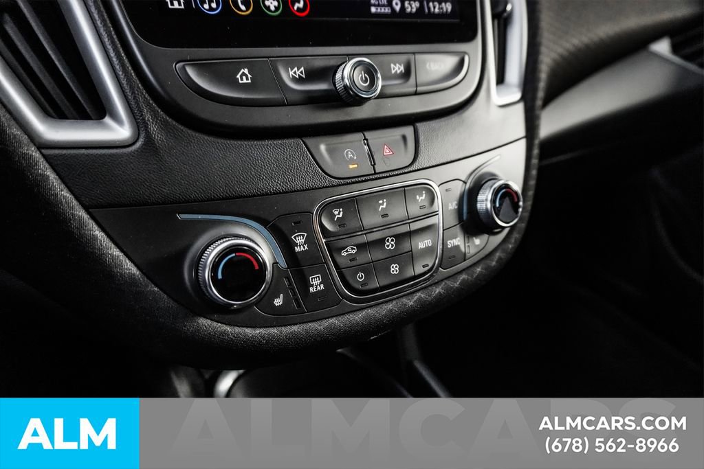 Used 2025 Buick Enclave Preferred image 40