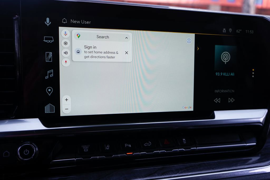 Used 2024 Chevrolet Silverado 3500 LTZ w/ LTZ Convenience Package AWD/4WD image 31