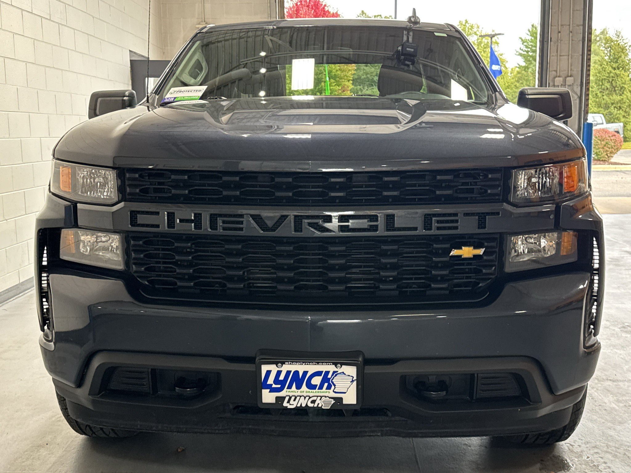 Used 2022 Chevrolet Silverado 1500 Custom AWD/4WD image 9