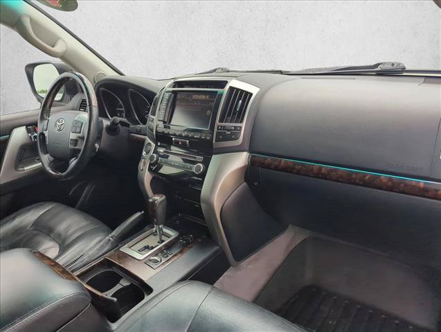 Used 2014 Toyota Land Cruiser AWD/4WD image 23
