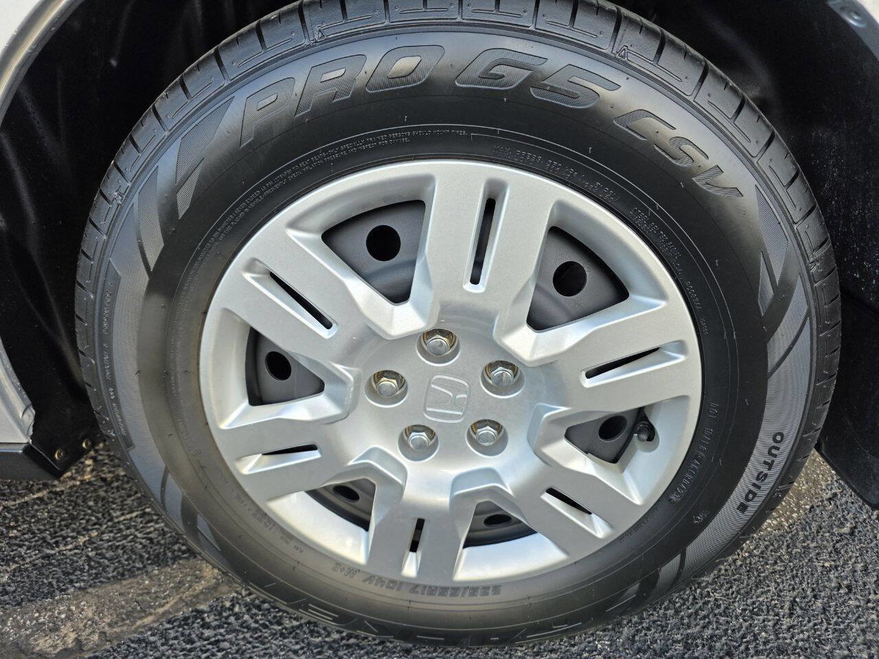 Used 2013 Honda Odyssey LX image 29