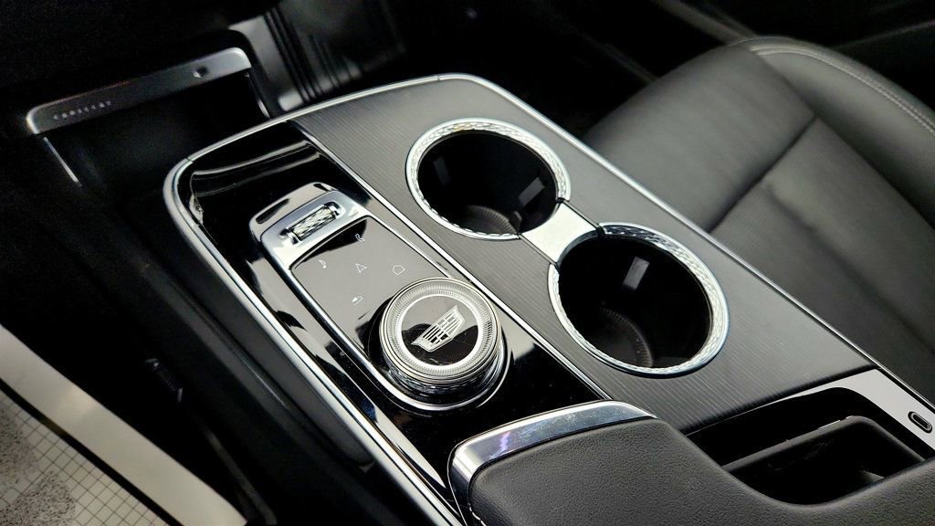 Used 2024 Cadillac Lyriq Luxury w/ LPO, Floor Liner Package image 15