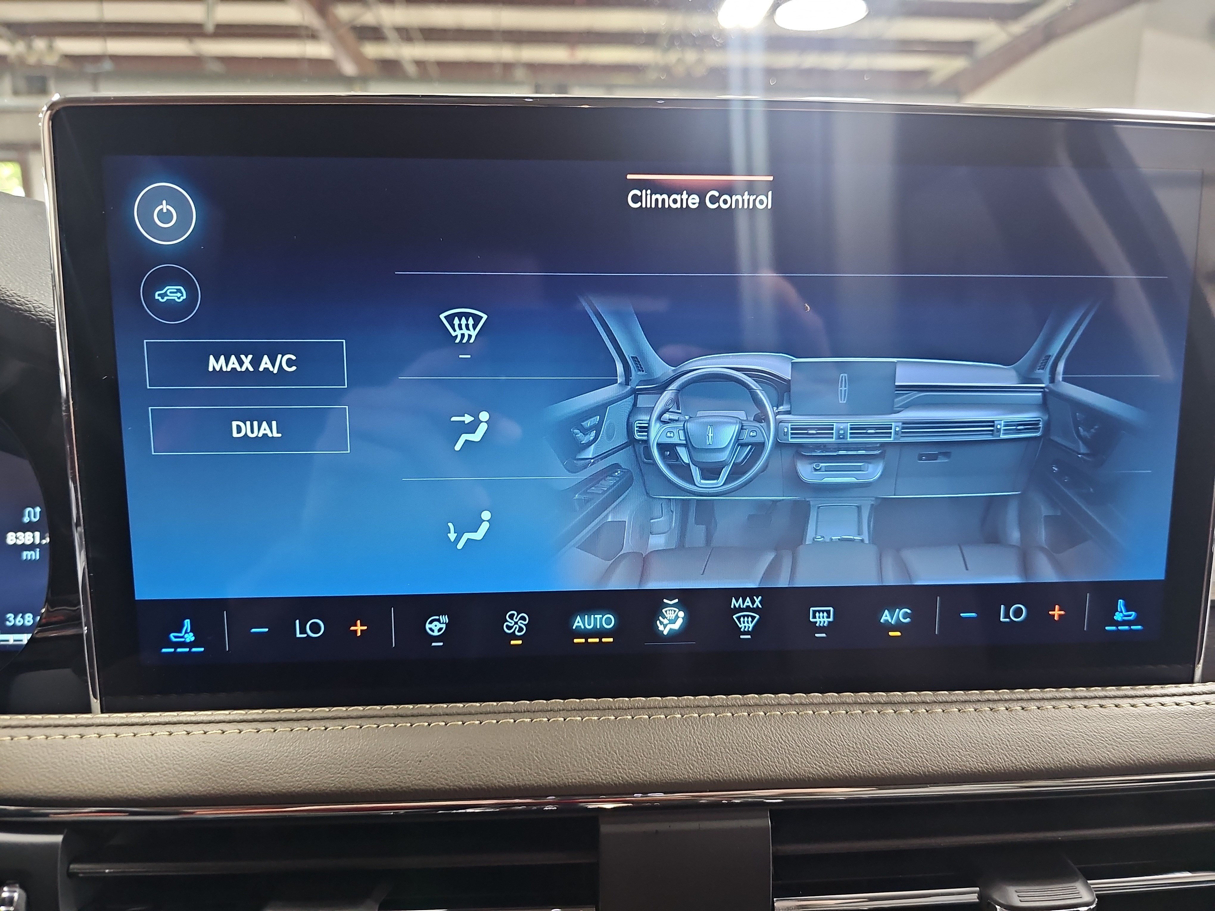 Used 2023 Lincoln Corsair FWD w/ Equipment Group 101A image 22