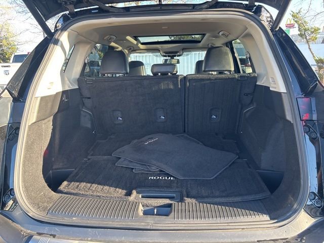 Used 2023 Nissan Rogue SL image 31