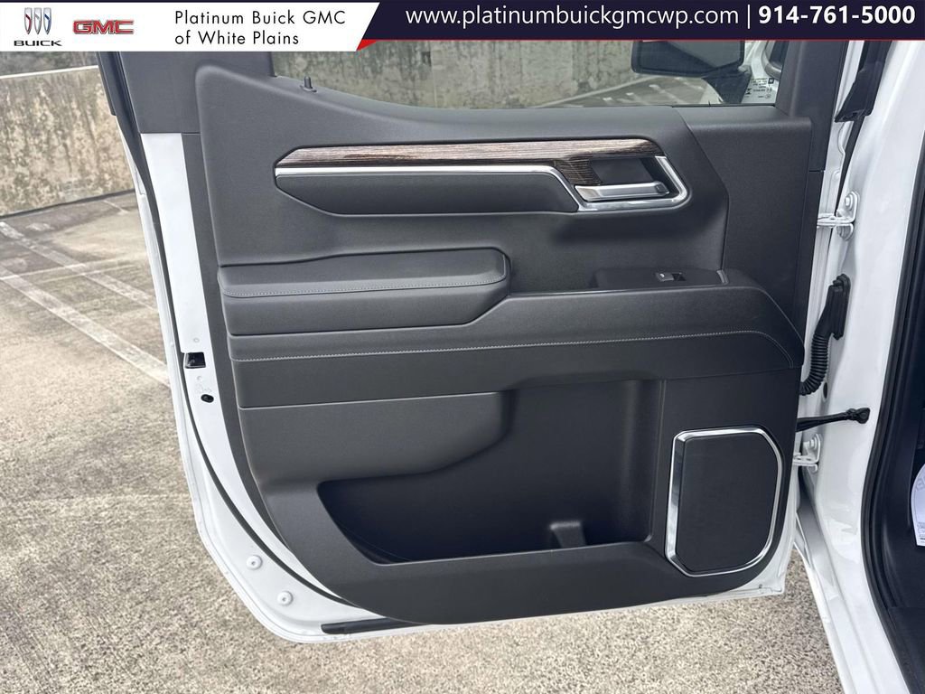 Used 2024 GMC Sierra 1500 Elevation image 12