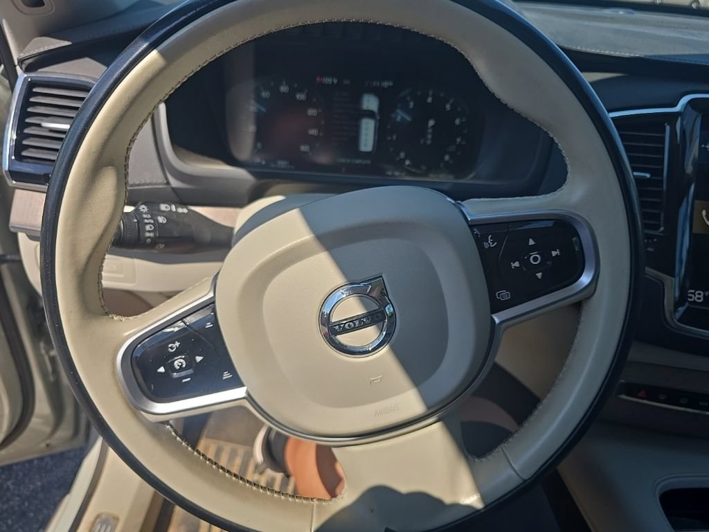 Used 2021 Volvo XC90 T6 Inscription w/ Advanced Package AWD/4WD image 14