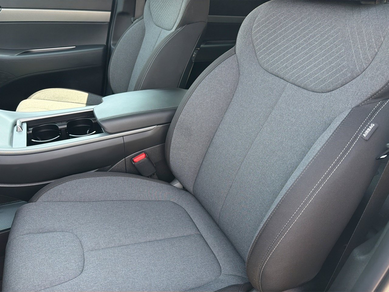 Used 2025 Hyundai Palisade SE FWD image 18