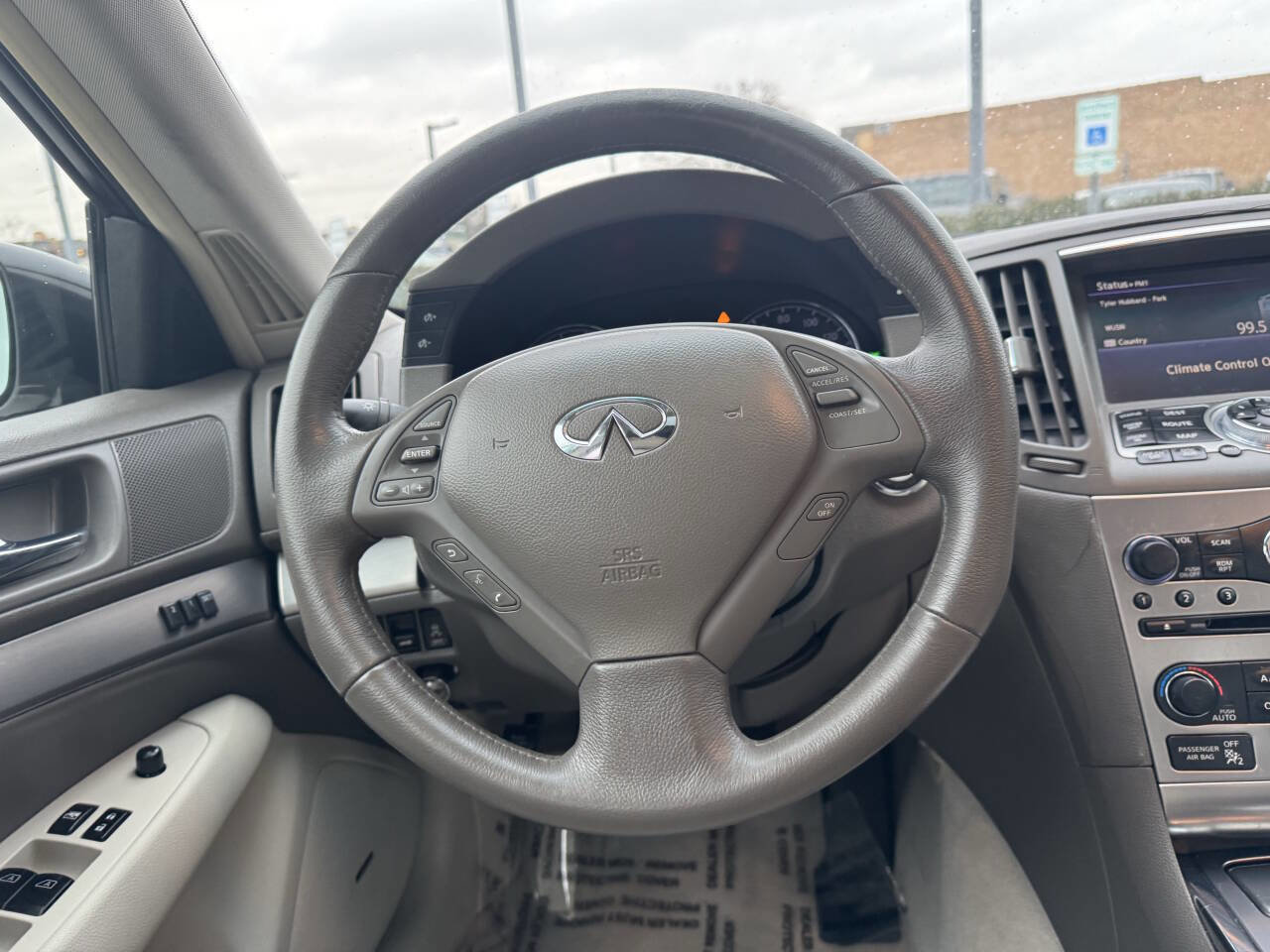 Used 2011 INFINITI G37 x w/ Premium Pkg image 25