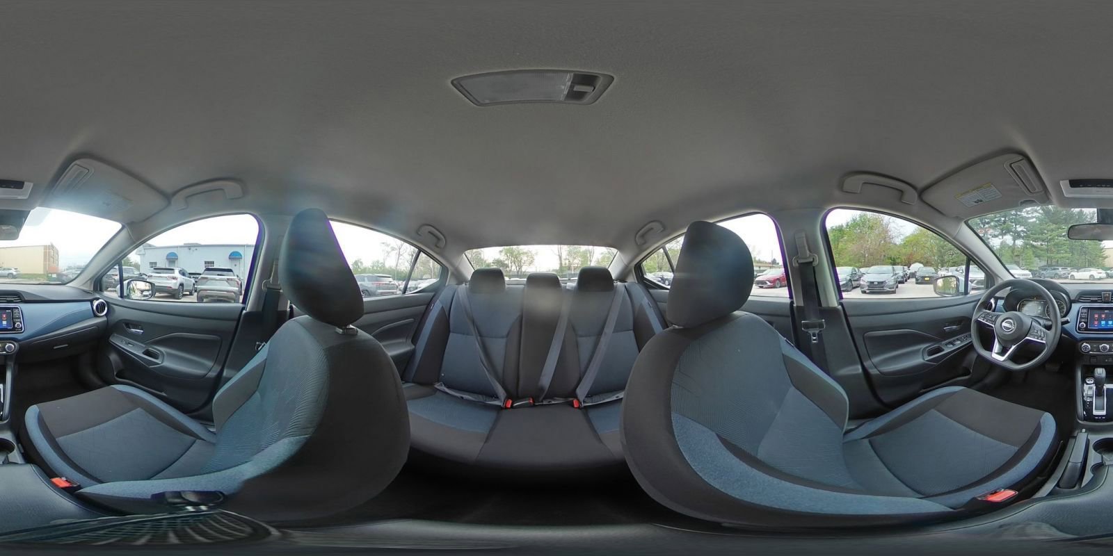 Used 2025 Nissan Versa SV image 40