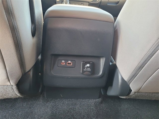 Certified 2022 Nissan Frontier SV image 17