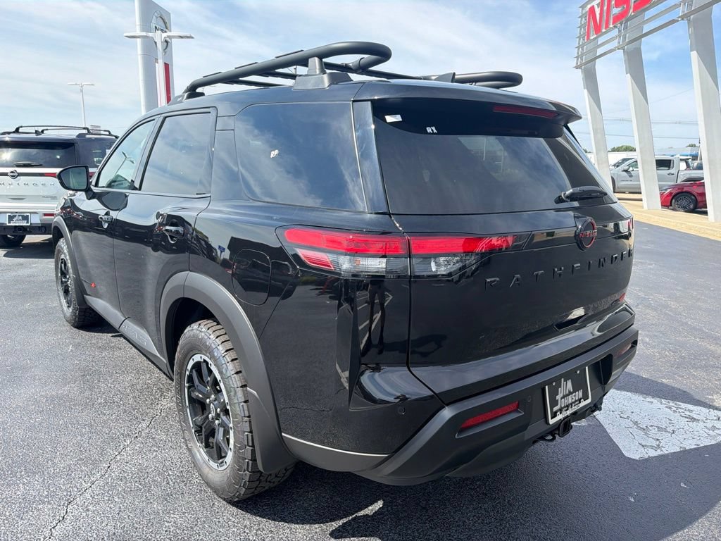 New 2026 Nissan Pathfinder Rock Creek AWD/4WD image 3