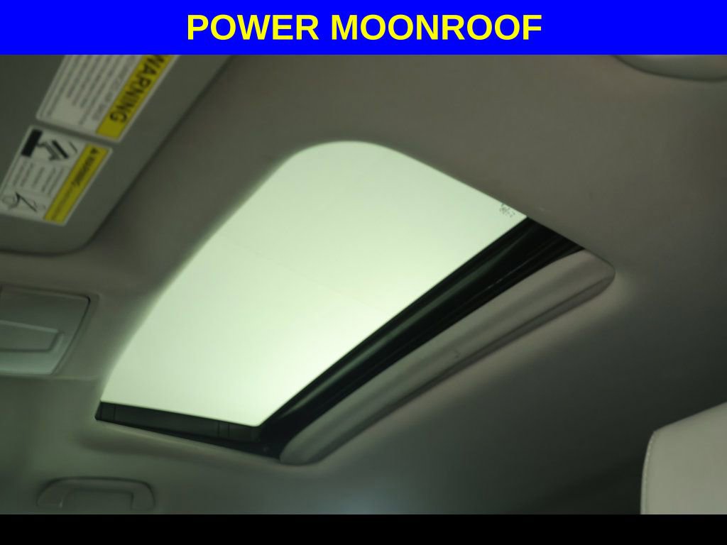 Used 2019 Acura MDX SH-AWD image 2