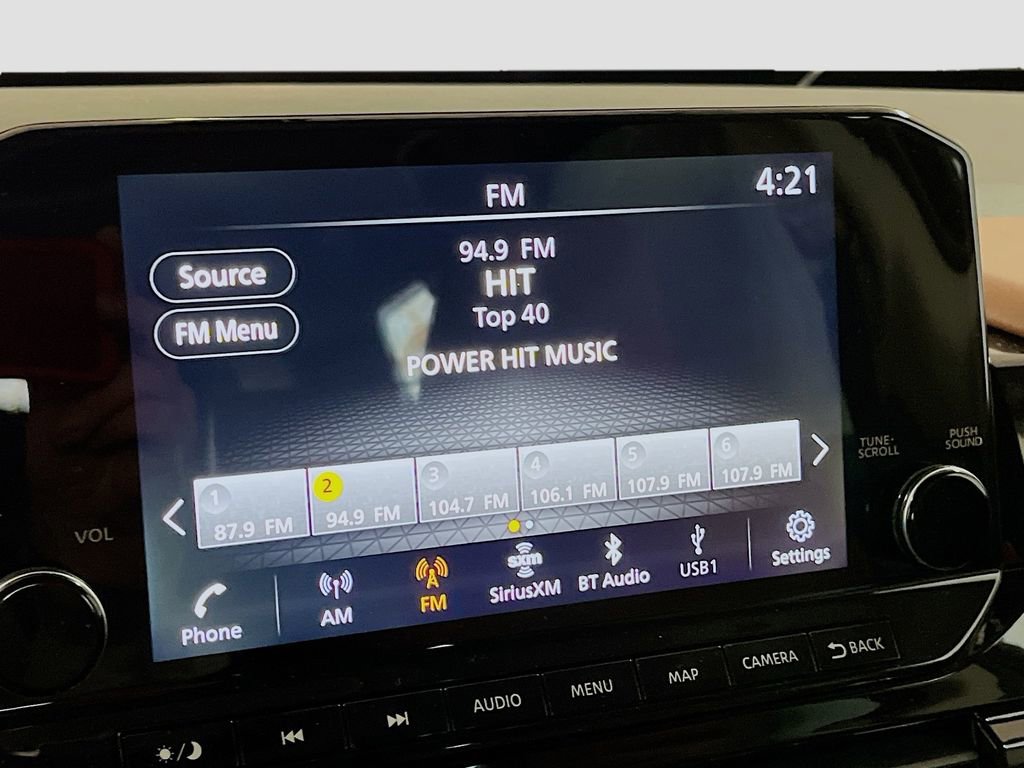 Used 2024 Nissan Pathfinder Platinum w/ Black Appearance Package image 15