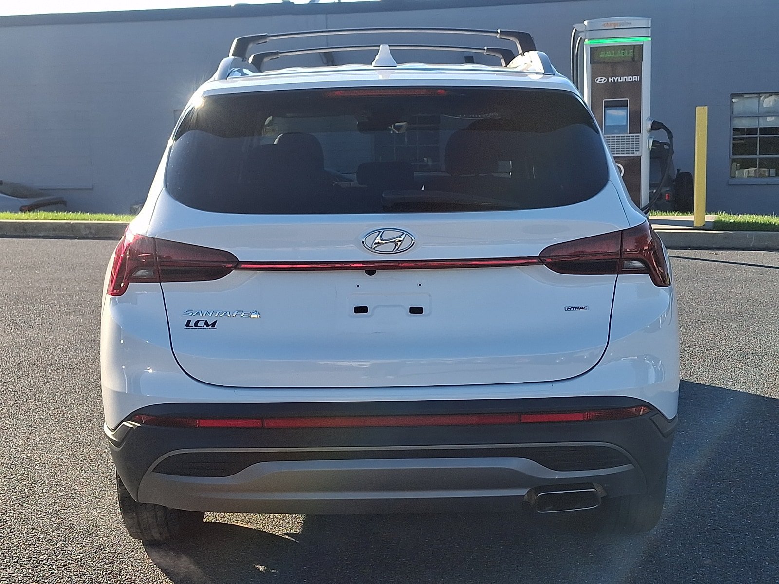 Certified 2023 Hyundai Santa Fe SEL AWD/4WD image 6