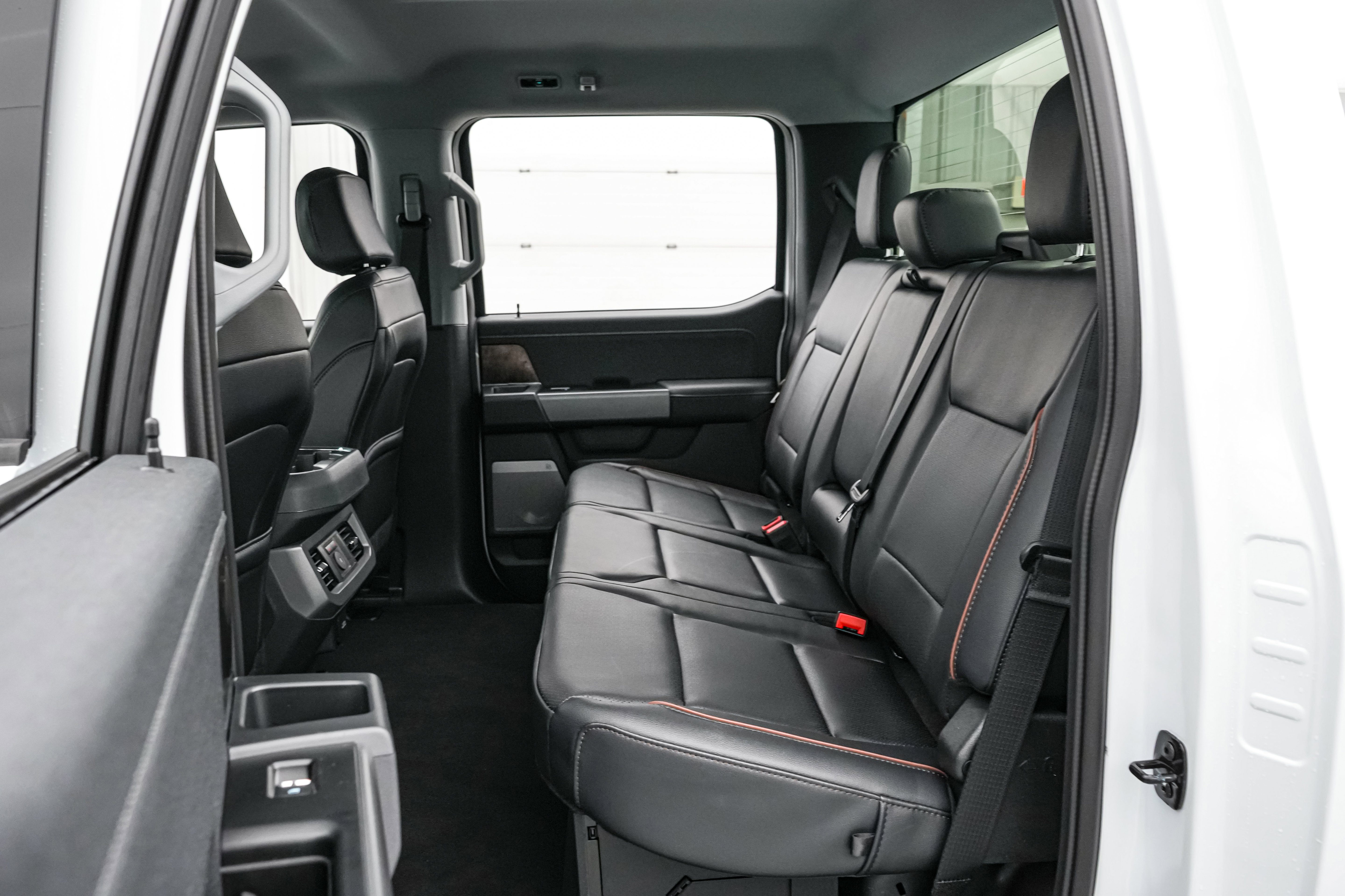 New 2026 Ford F250 Lariat w/ Tremor Off-Road Package AWD/4WD image 23