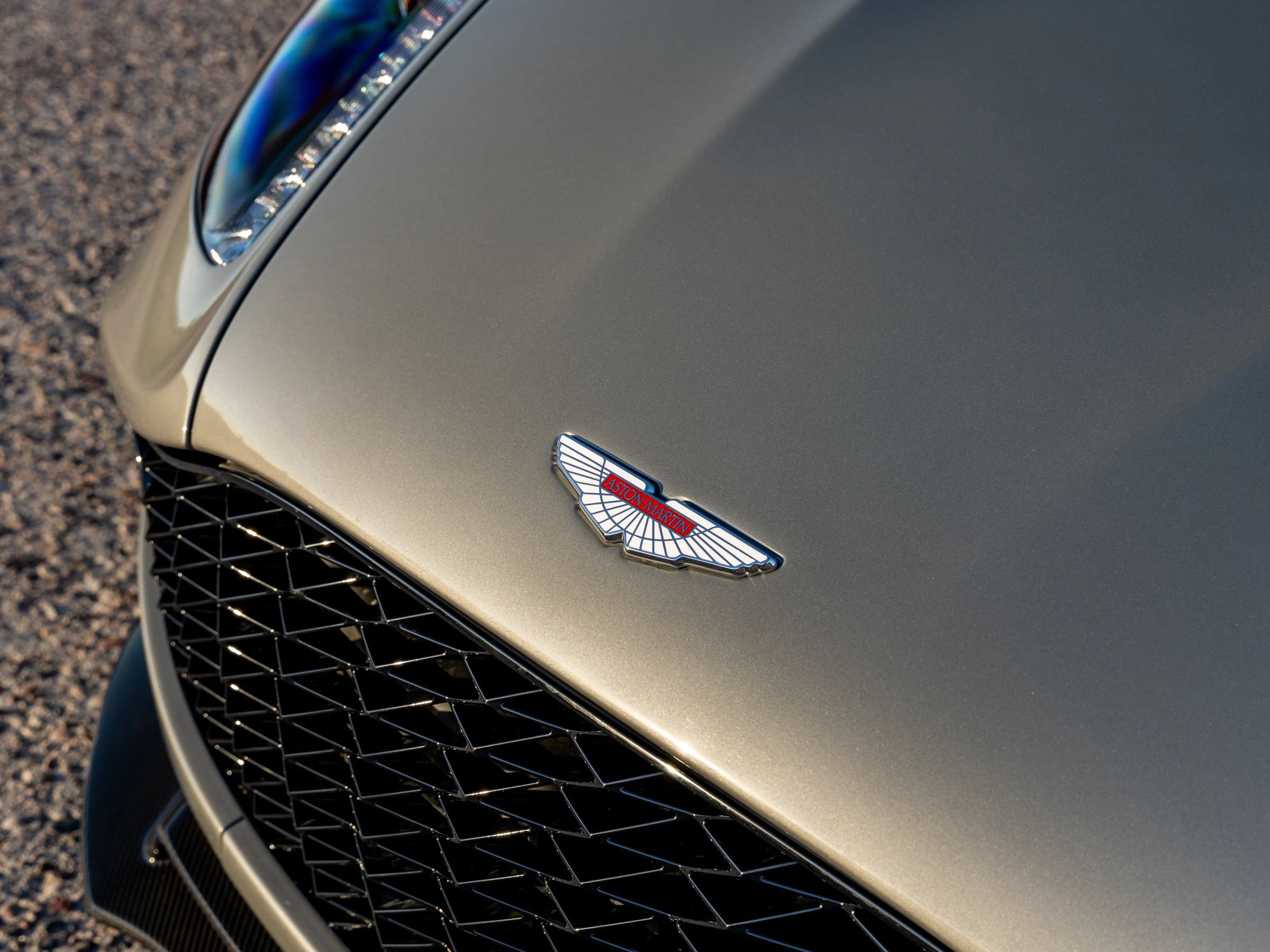 Used 2018 Aston Martin Vanquish Zagato RWD image 31