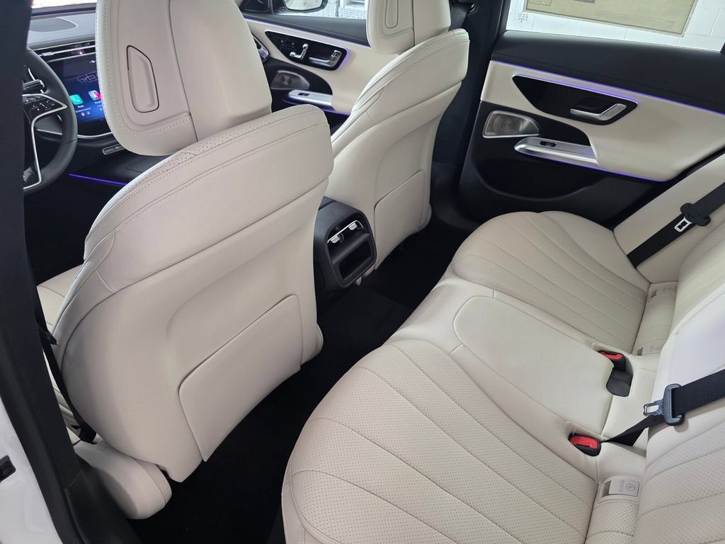 New 2026 Mercedes-Benz E 350 Sedan image 12