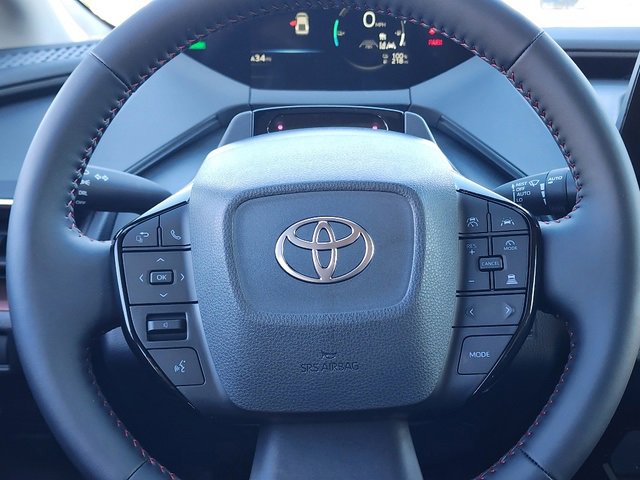New 2026 Toyota Prius Plug-In Hybrid image 9