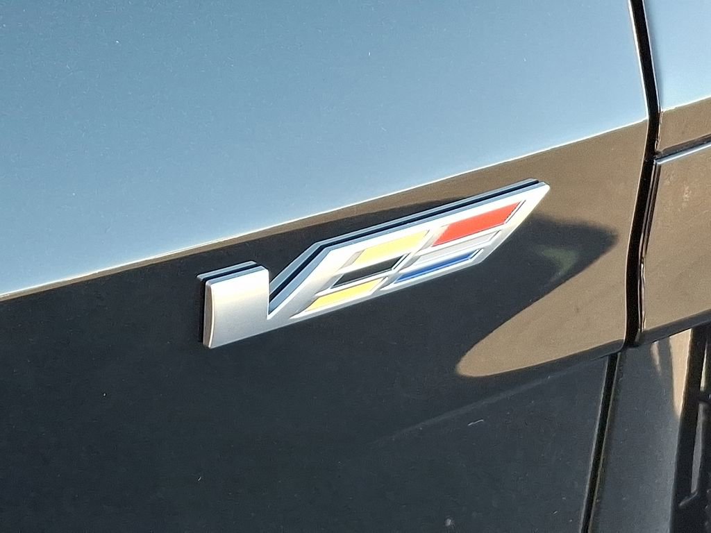 New 2026 Cadillac Lyriq V image 12