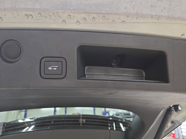 New 2026 Chevrolet Equinox LT w/ Convenience Package II image 15