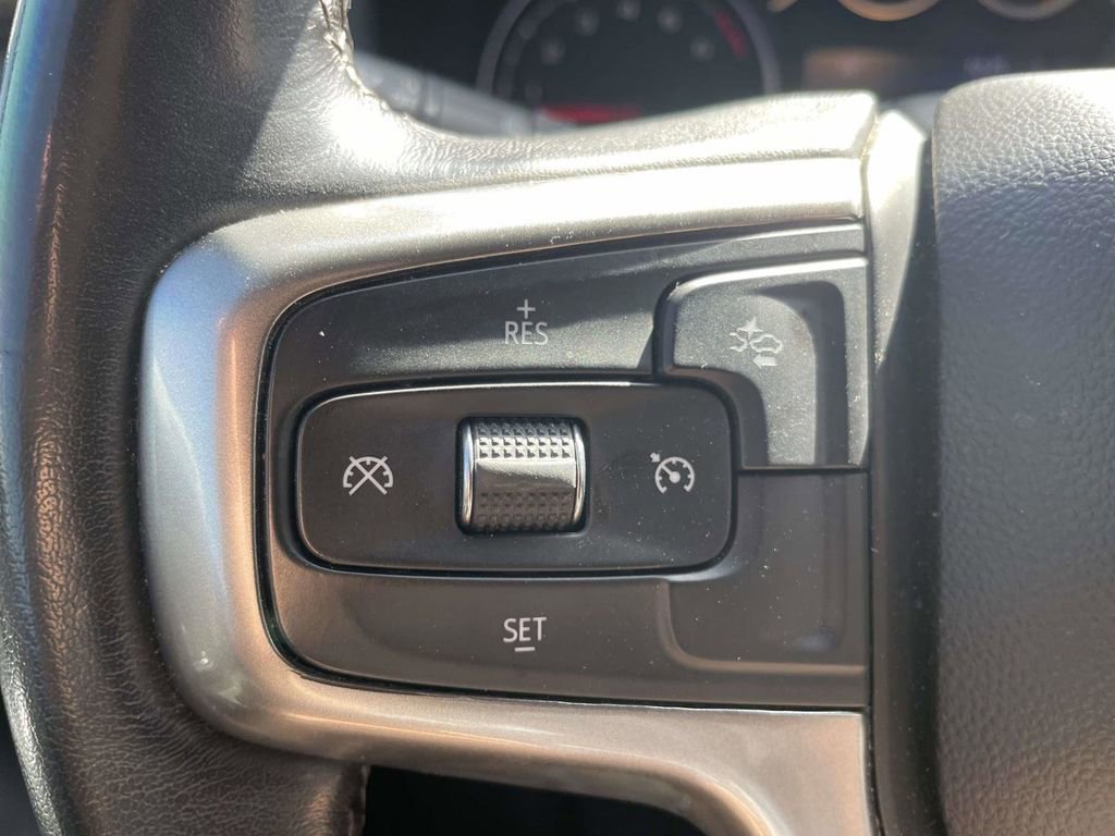 Used 2021 Chevrolet Tahoe Z71 w/ Rear Media and Nav Package image 27