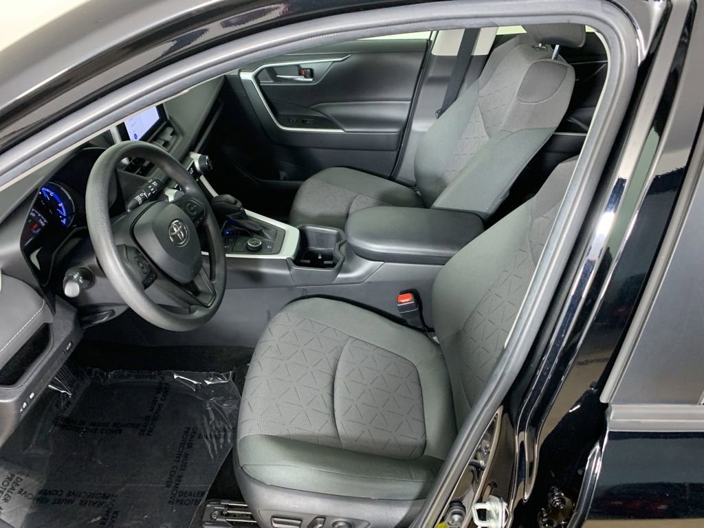 Used 2023 Toyota RAV4 XLE w/ Convenience Package AWD/4WD image 30