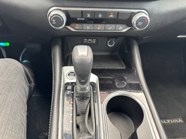 Used 2023 Nissan Altima 2.5 SV FWD image 18