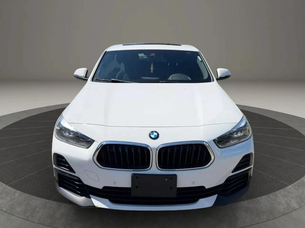 Used 2022 BMW X2 xDrive28i w/ Convenience Package AWD/4WD image 5