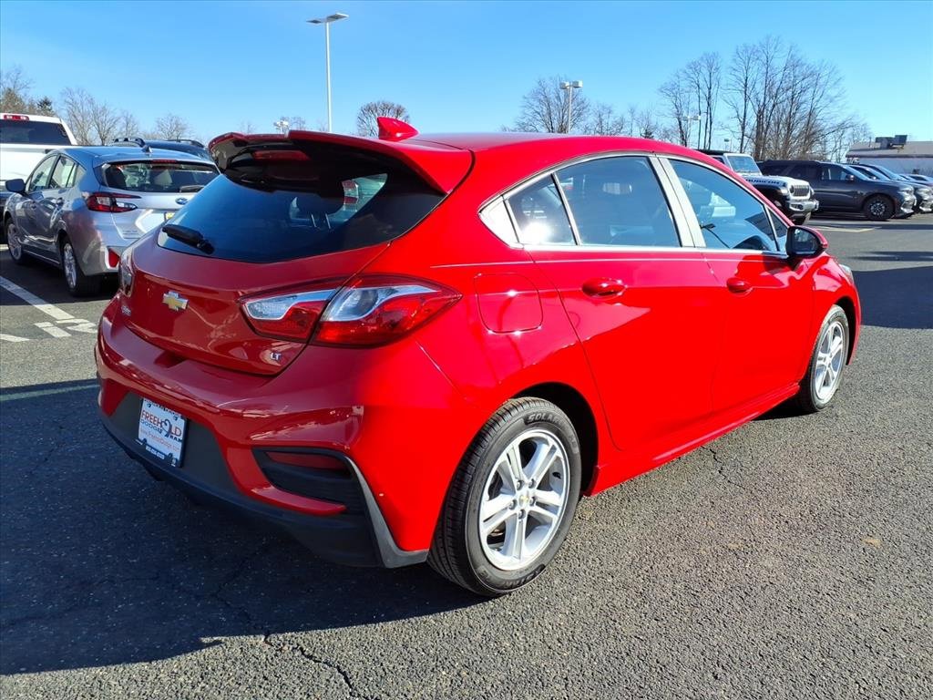 Used 2017 Chevrolet Cruze LT w/ Convenience Package image 6