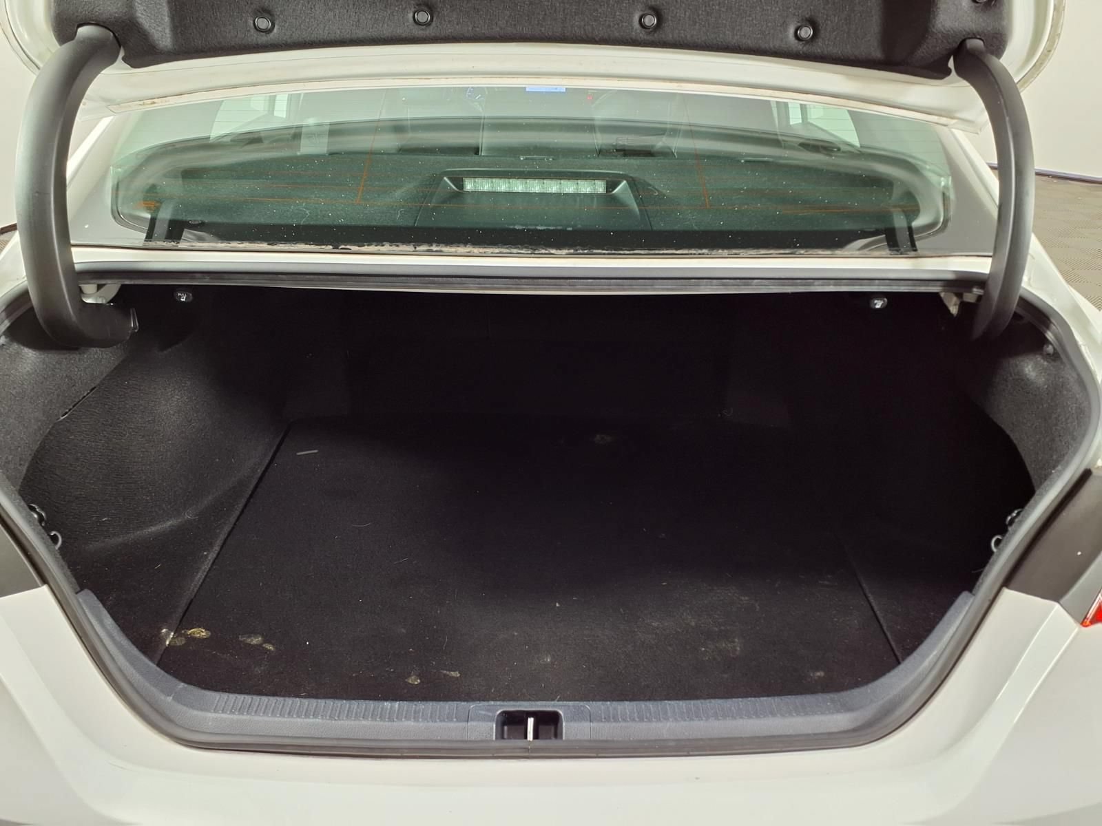 Used 2023 Toyota Camry SE w/ Convenience Package FWD image 13