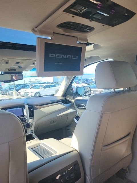 Used 2018 GMC Yukon XL Denali image 6