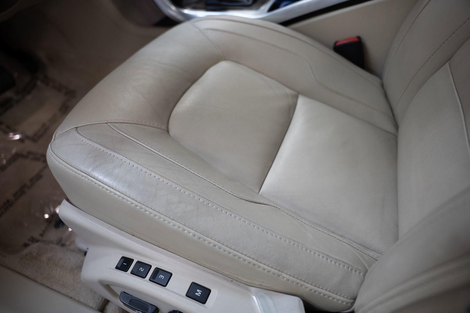 Used 2015 Volvo S80 T6 image 38