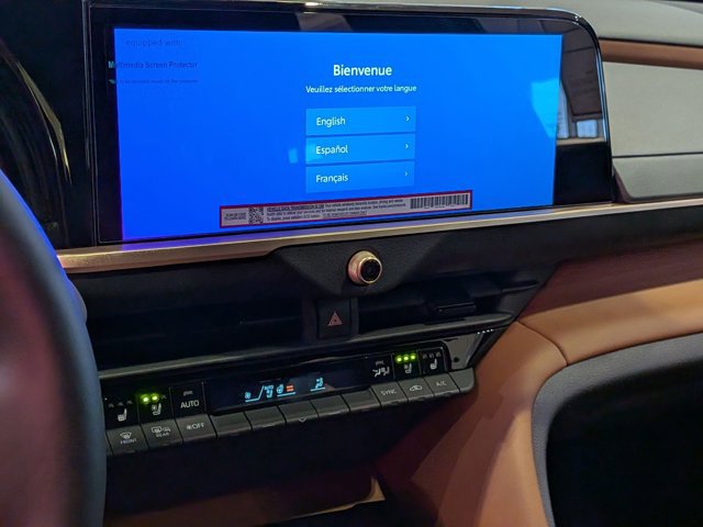 New 2026 Toyota Crown Signia Limited image 12