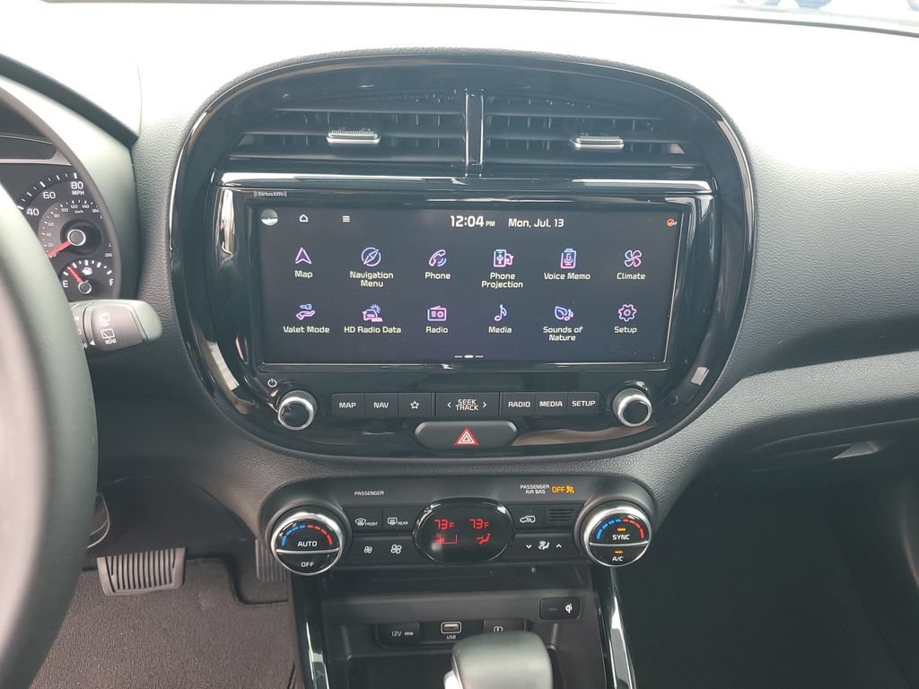Used 2022 Kia Soul EX FWD image 16