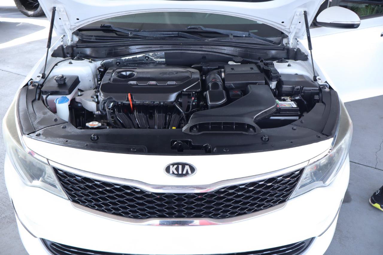 Used 2018 Kia Optima LX FWD image 36