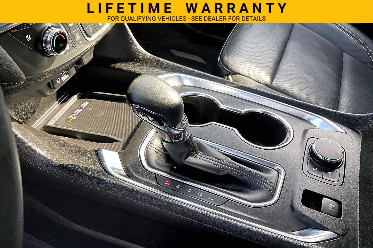 Used 2023 Chevrolet Traverse Premier w/ Redline Edition AWD/4WD image 15