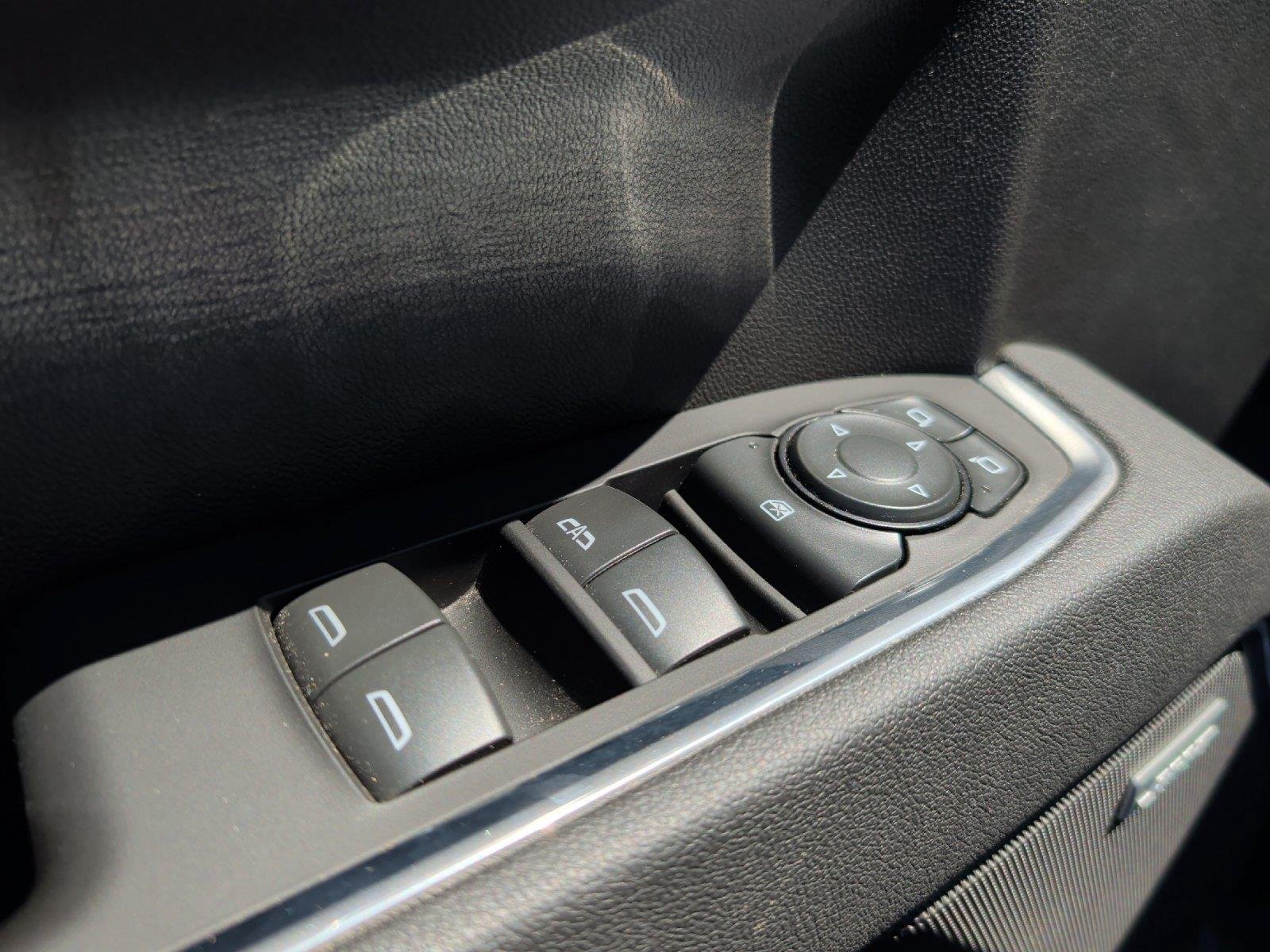 Used 2025 Chevrolet Silverado 1500 RST AWD/4WD image 14