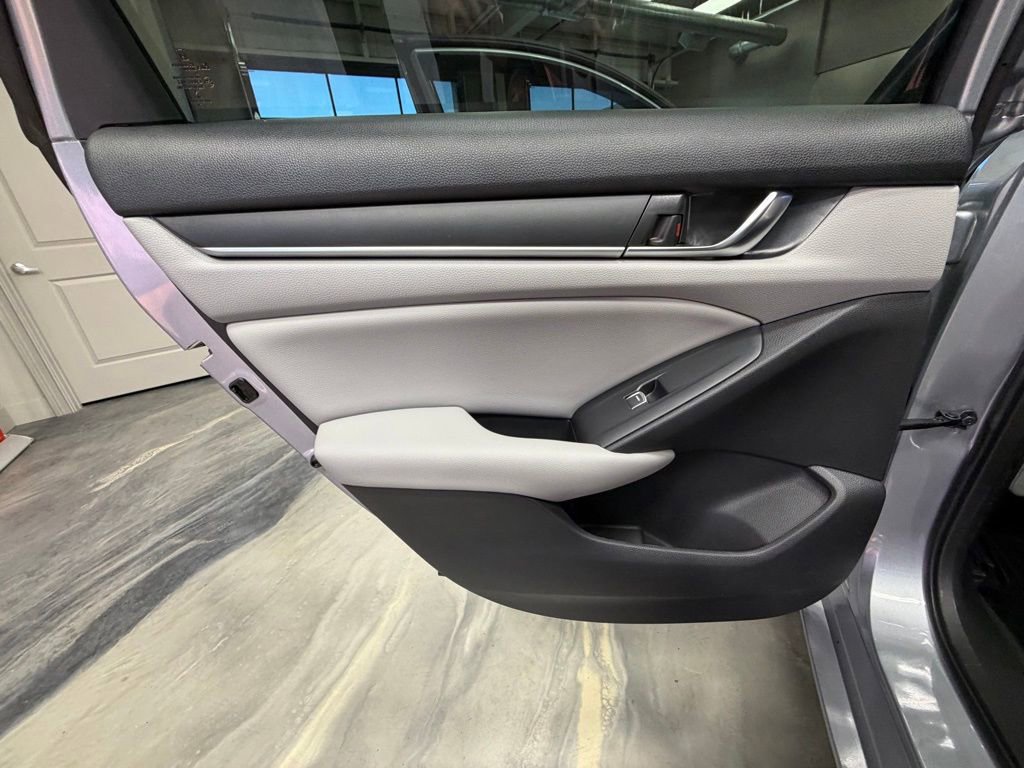 Used 2020 Honda Accord Hybrid image 45