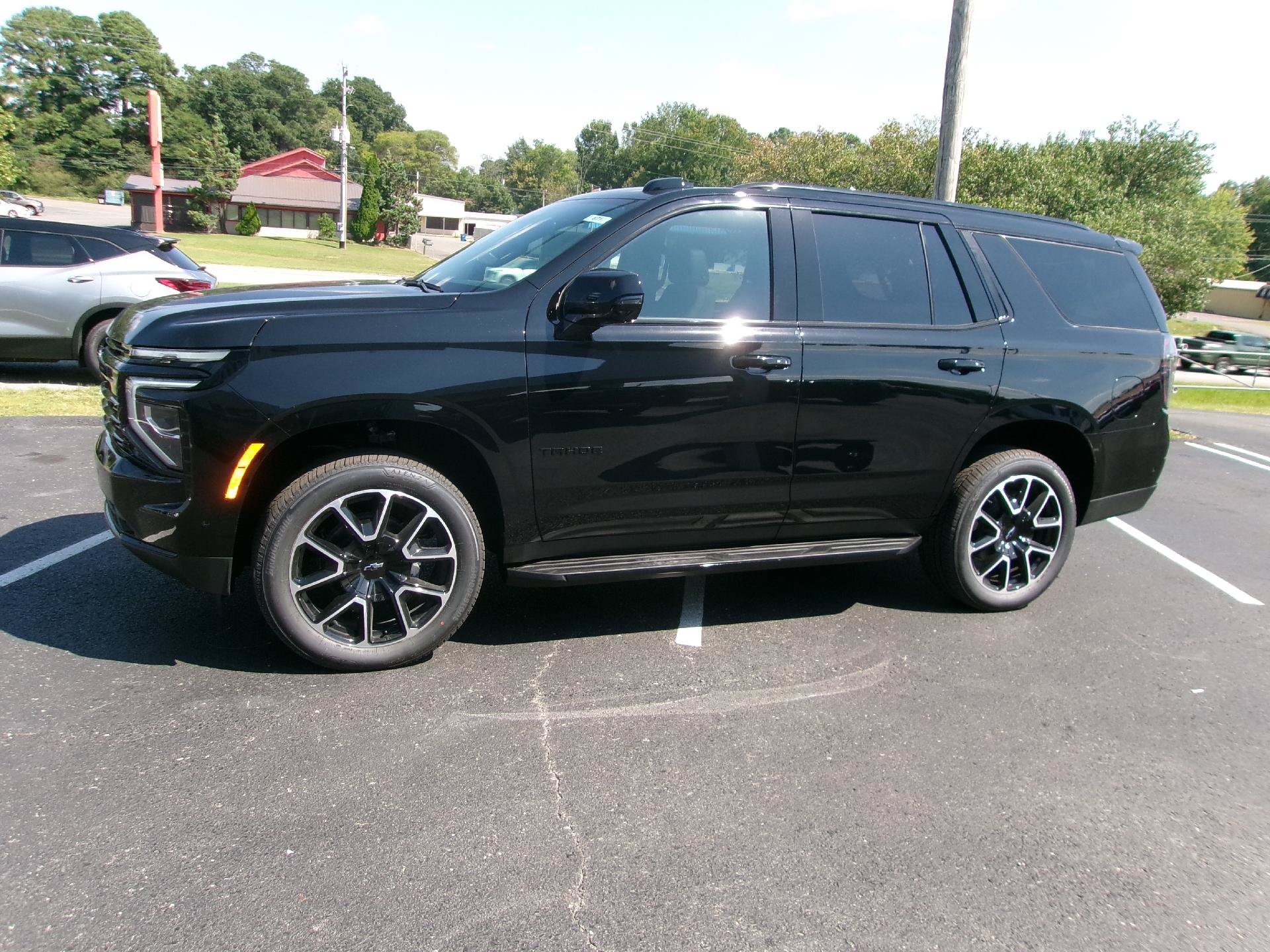 New 2026 Chevrolet Tahoe RST w/ Comfort Package AWD/4WD image 7