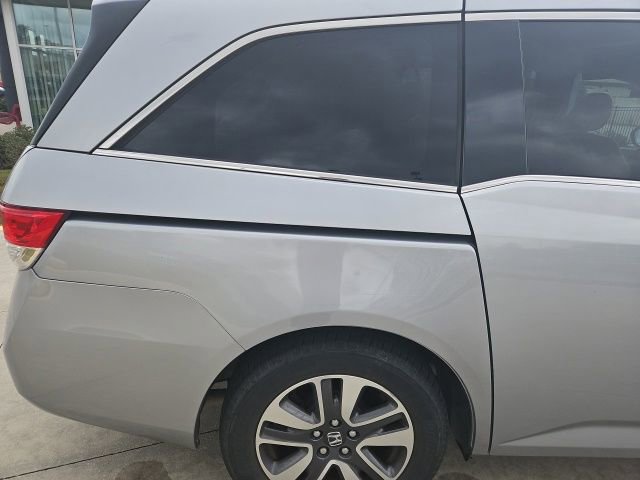 Used 2016 Honda Odyssey Touring Elite image 22