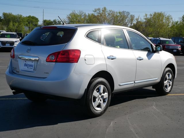 Used 2015 Nissan Rogue S AWD/4WD image 4