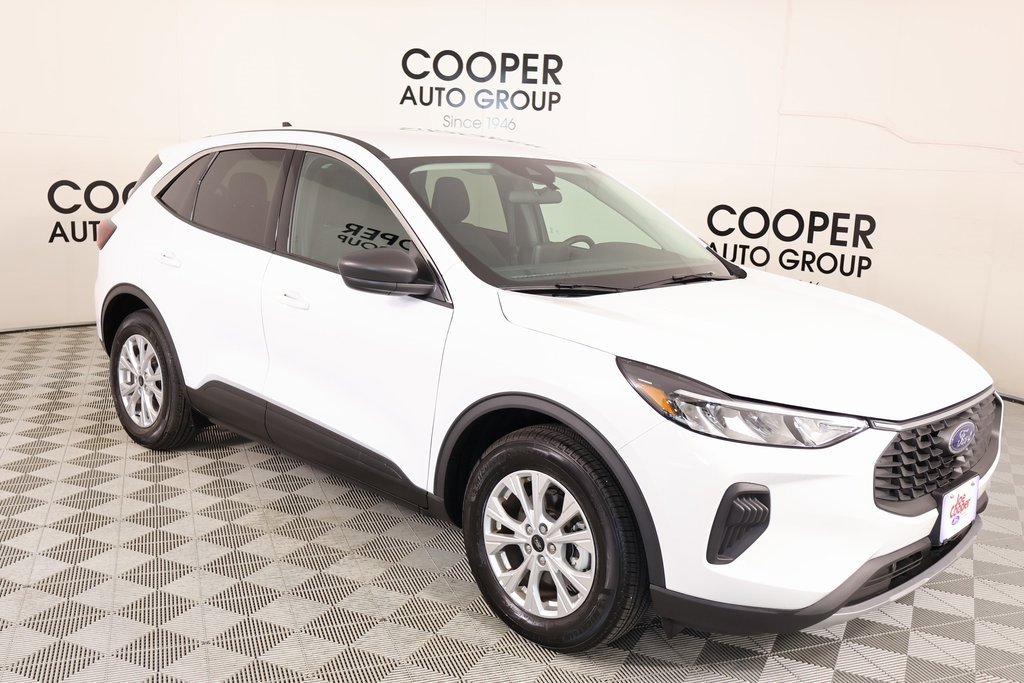 Used 2024 Ford Escape Active w/ Cold Weather Package