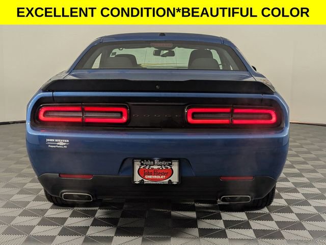 Used 2022 Dodge Challenger SXT w/ Blacktop Package image 6