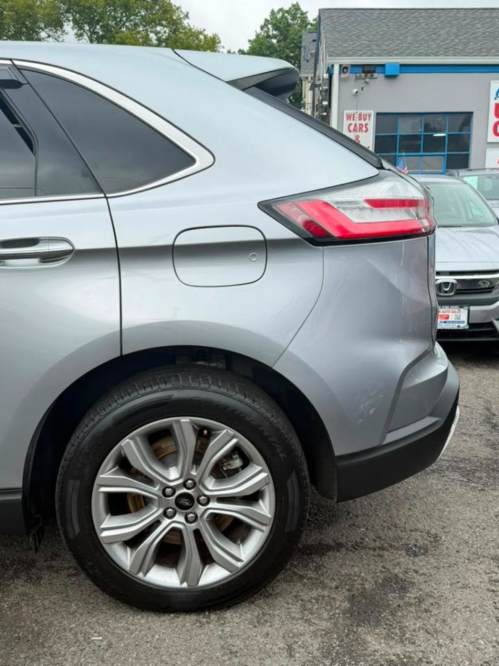 Used 2023 Ford Edge Titanium AWD/4WD image 15