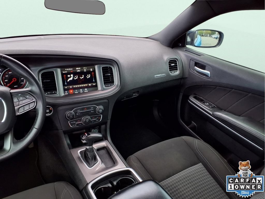 Used 2023 Dodge Charger SXT RWD image 26