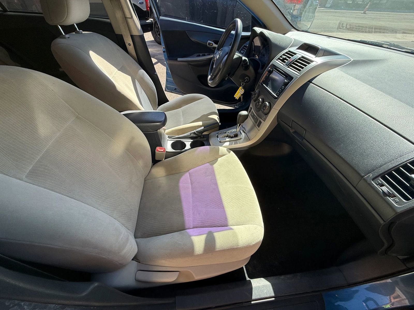 Used 2013 Toyota Corolla LE Special Edition image 14