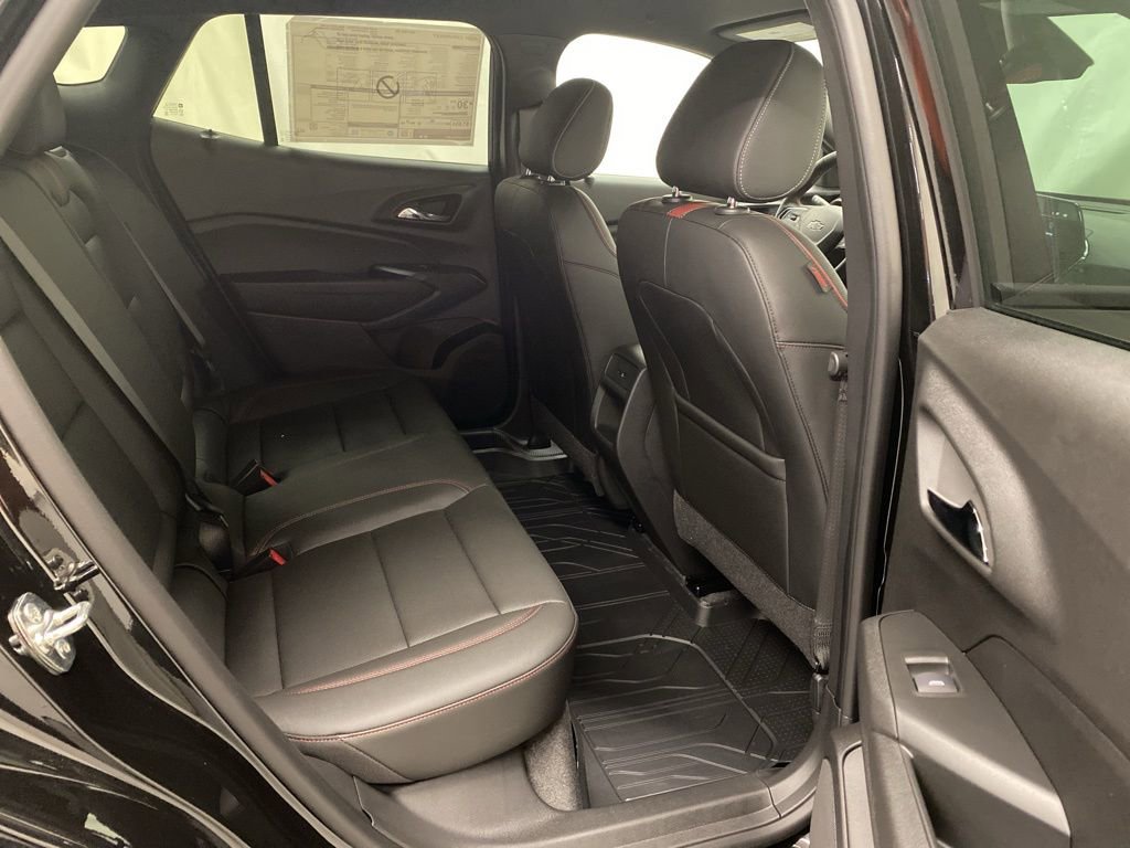 New 2026 Chevrolet Trax RS w/ Driver Confidence Package image 17
