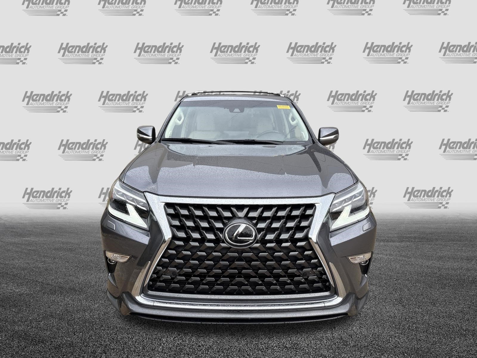 Used 2023 Lexus GX 460 Premium w/ Accessory Package AWD/4WD image 3