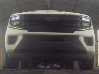 Used 2025 Ford Expedition Active AWD/4WD image 6